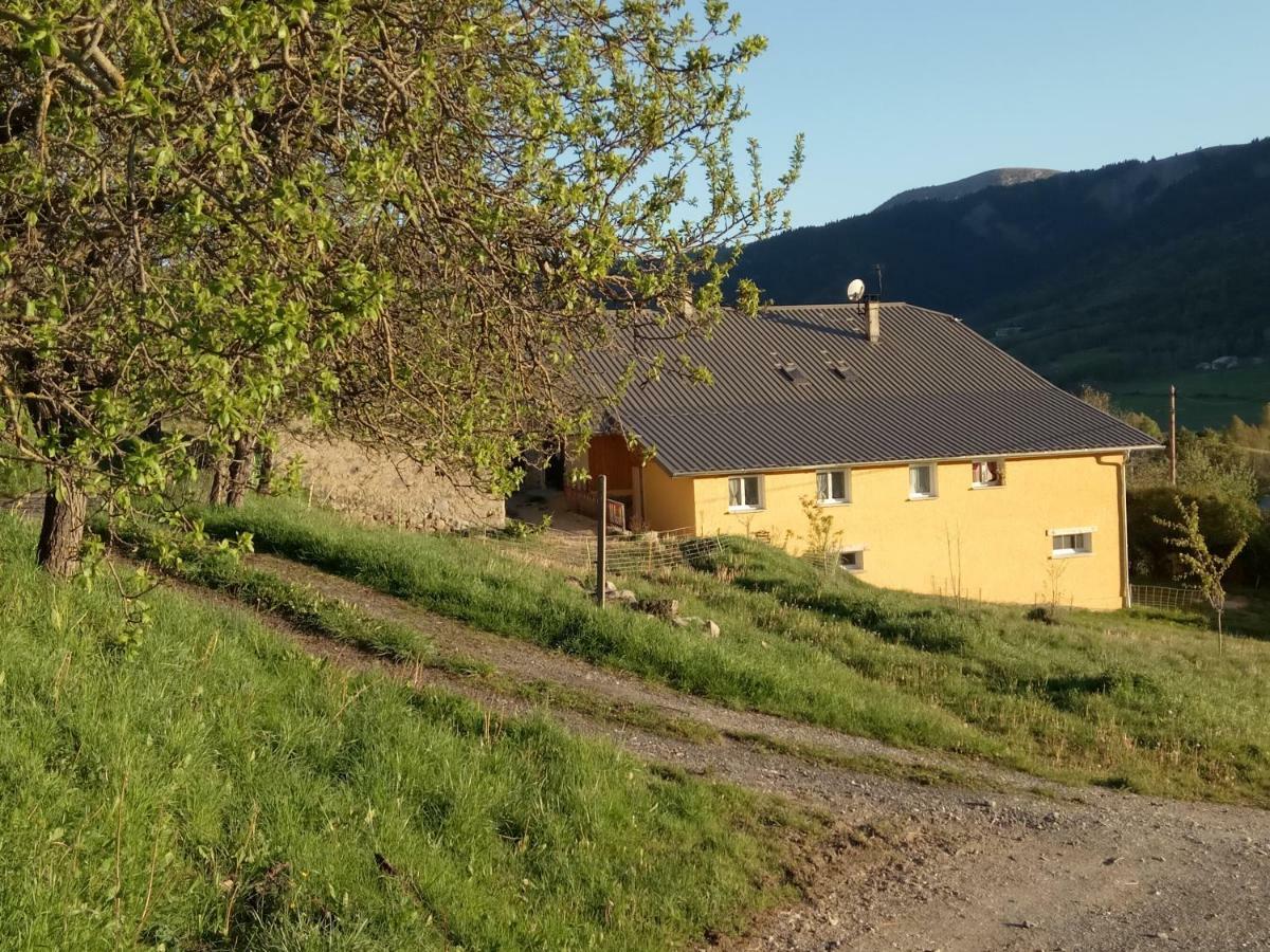 Les Logis De Lucie Appartement Selonnet Buitenkant foto